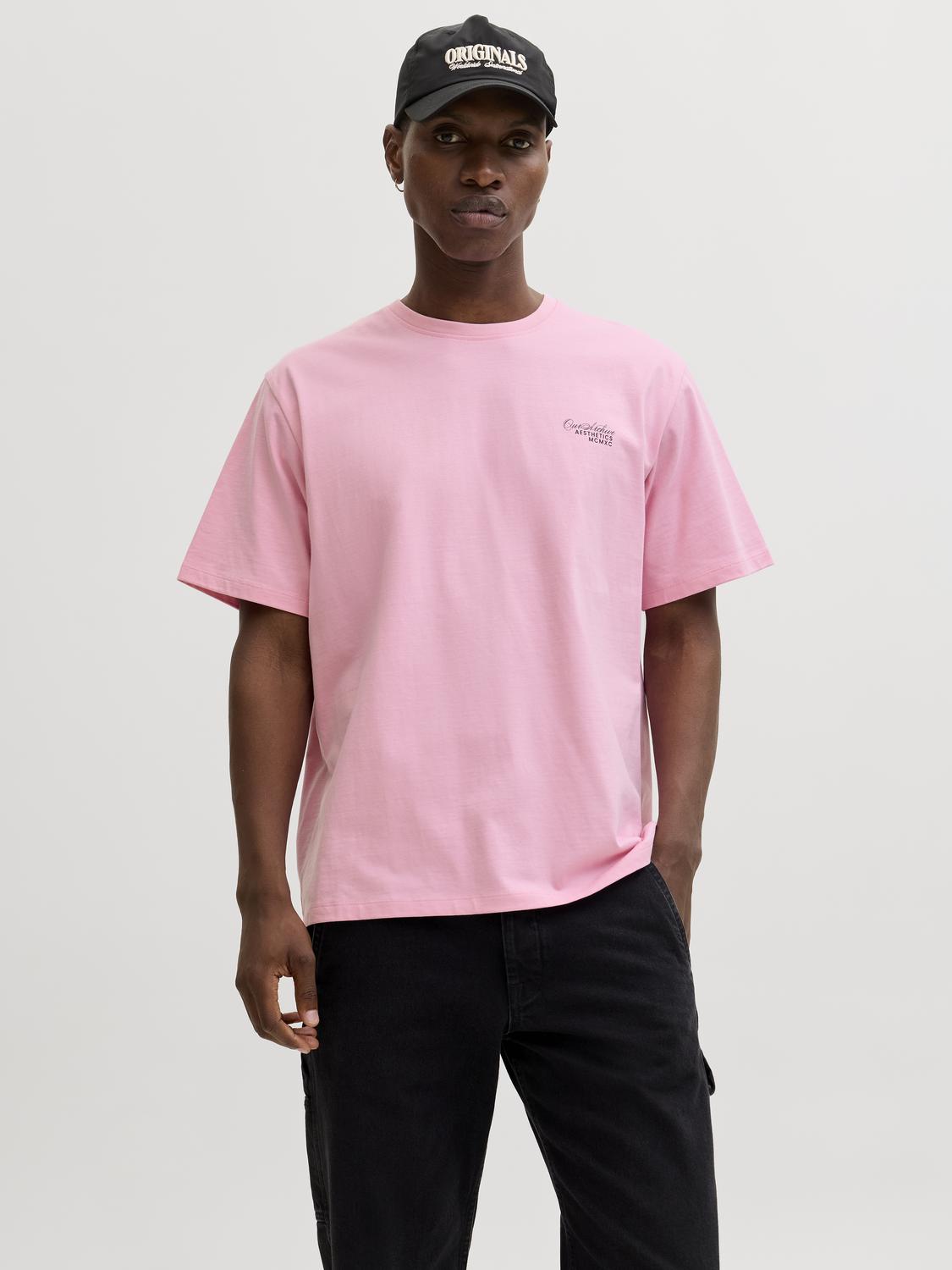 model_shot-front